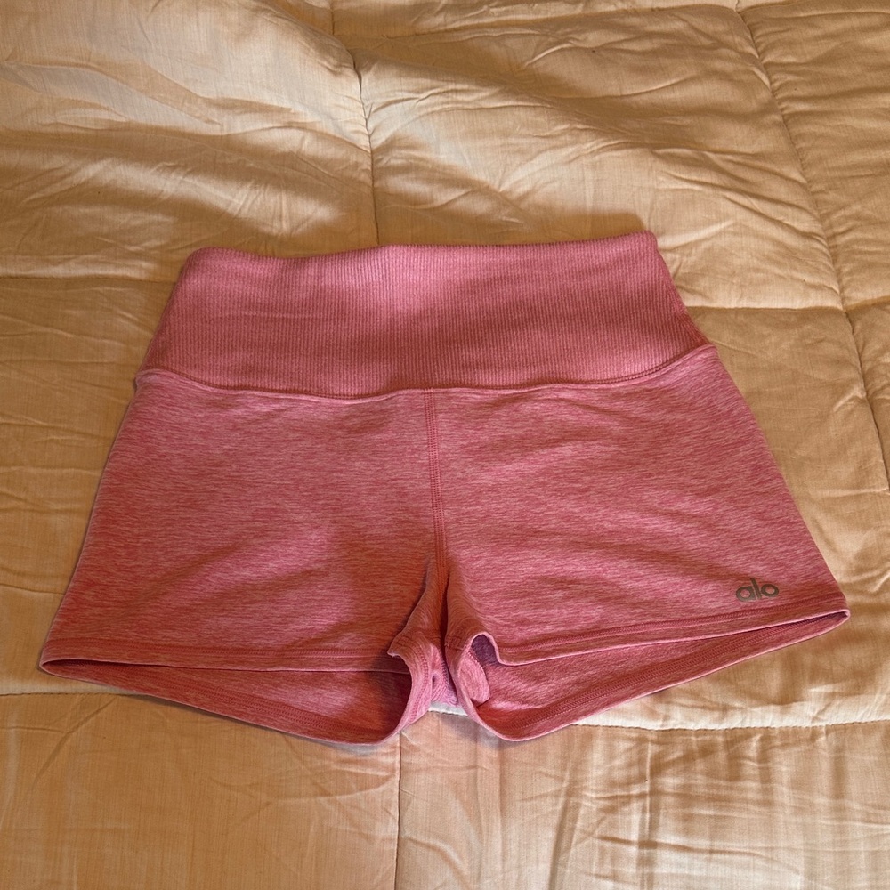 ALO Yoga Women's Soft Pink Athletic Shorts